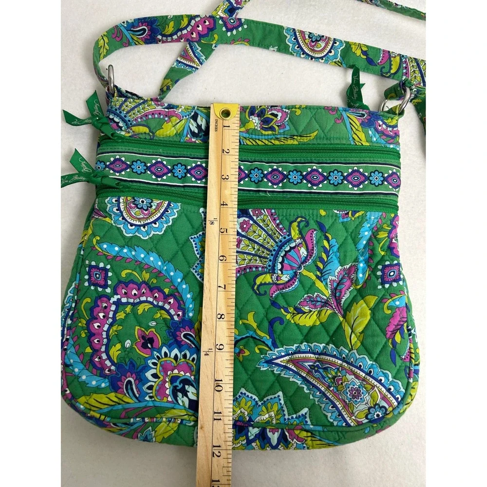 Boho Vera Bradley Women Small Green‎ Go Wild Paisley Quilted Crossbody Bag Purse